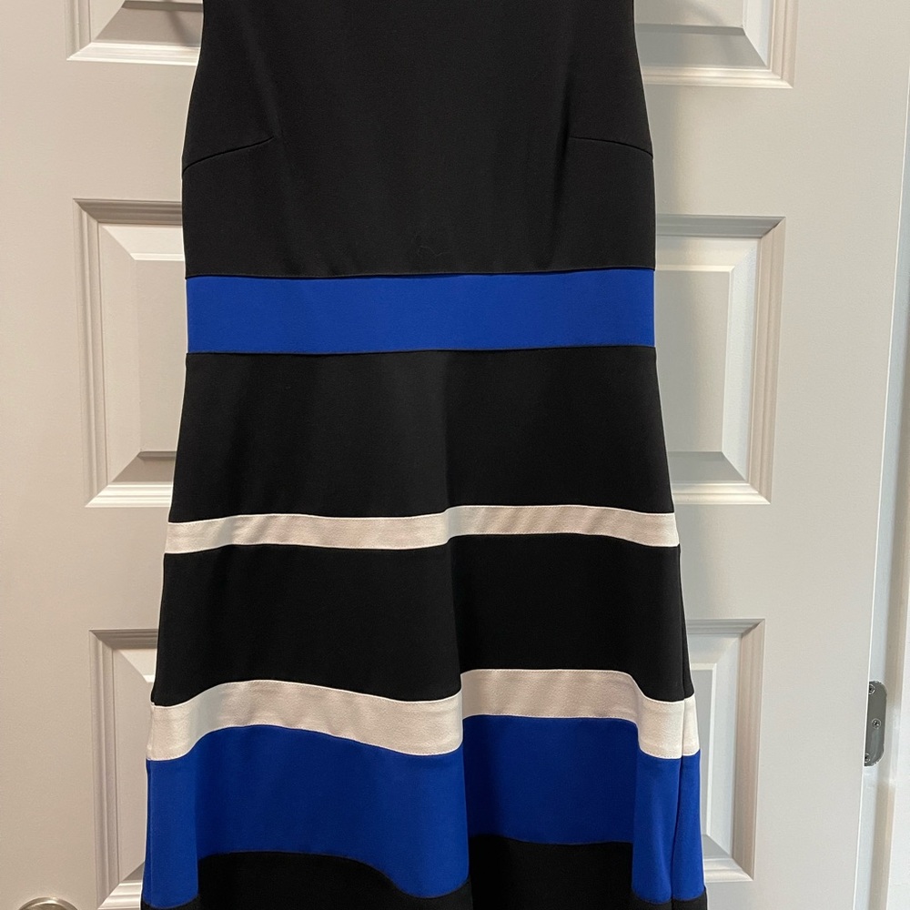 Great dress by Tommy Hilfiger with or without sweater